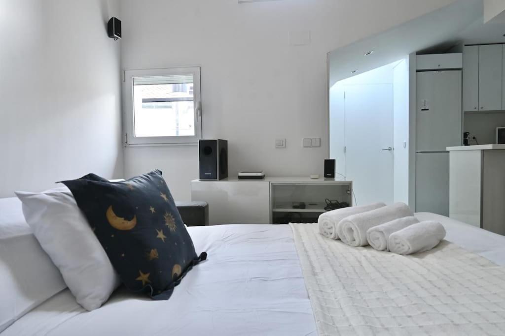 For You Rentals Apartamento Temporal Con Encanto A Pocos Metros Del Sol Myr13 Madryt Zewnętrze zdjęcie